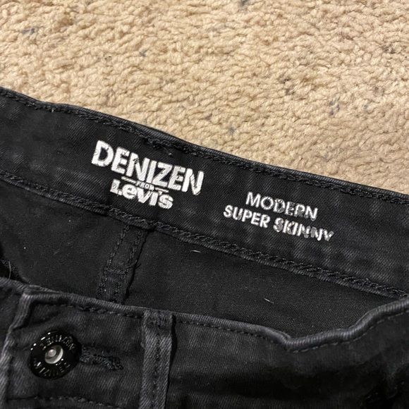 Denizen Levi’s jeans - Picture 3 of 4